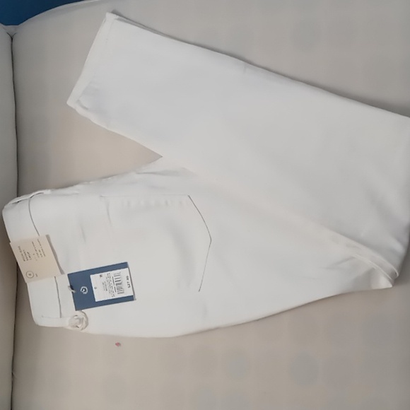 Universal Thread Jeans - Picture 4 of 5